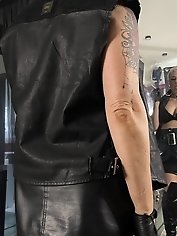 Elegant mature spread their pussy lips to show